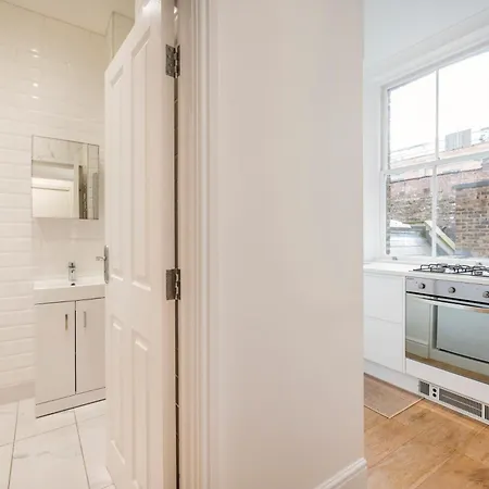 Charming 1 Bedroom Flat With Private Patio - West London, Kensington, Earl'S Court, Chelsea Exterior photo