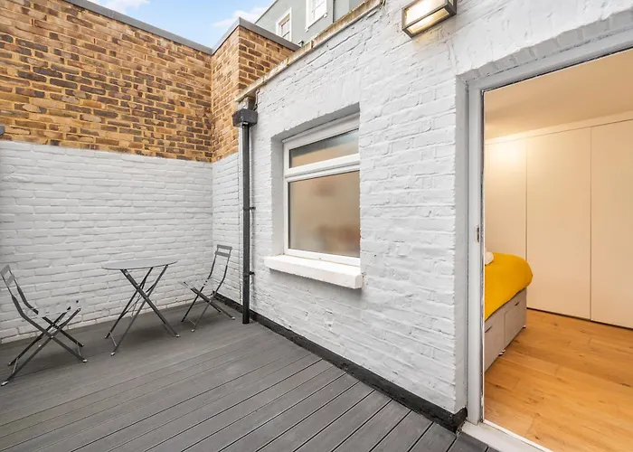 Charming 1 Bedroom Flat With Private Patio - West London, Kensington, Earl\'S Court, Chelsea