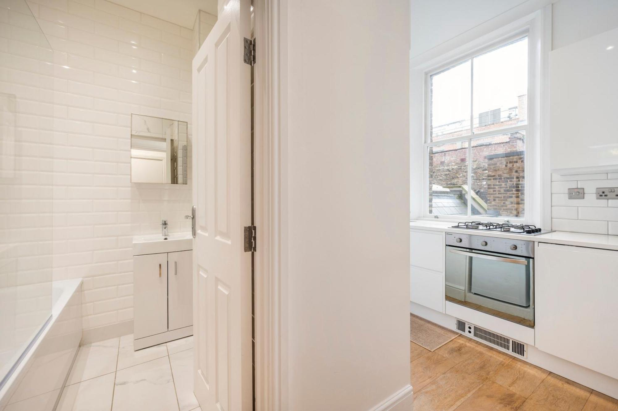 Apartment Charming 1 Bedroom Flat With Private Patio - West London, Kensington, Earl's Court, Chelsea London