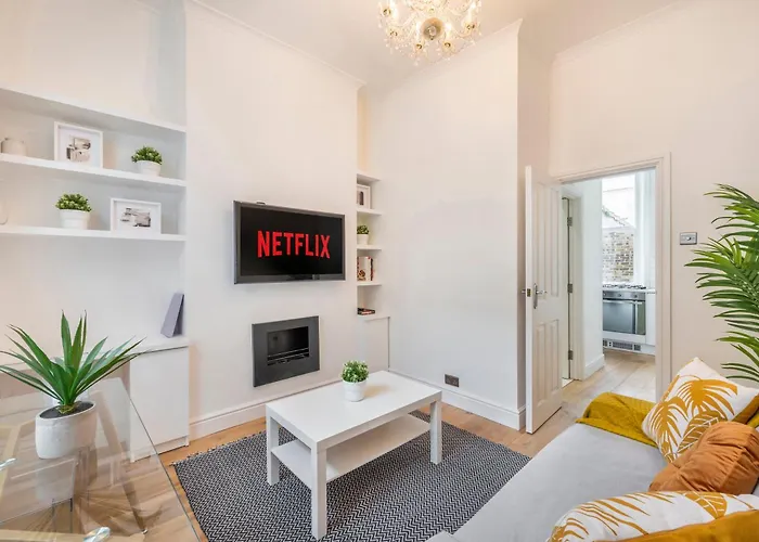 Charming 1 Bedroom Flat With Private Patio - West London, Kensington, Earl\'S Court, Chelsea